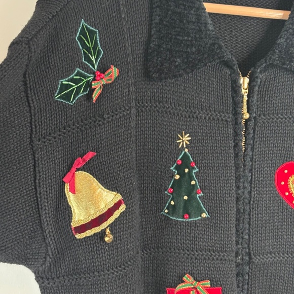 VTG 90s Croft & Barrow Embroidered Christmas Cardigan L Hand Knit Bead Bell Ugly - Picture 4 of 10